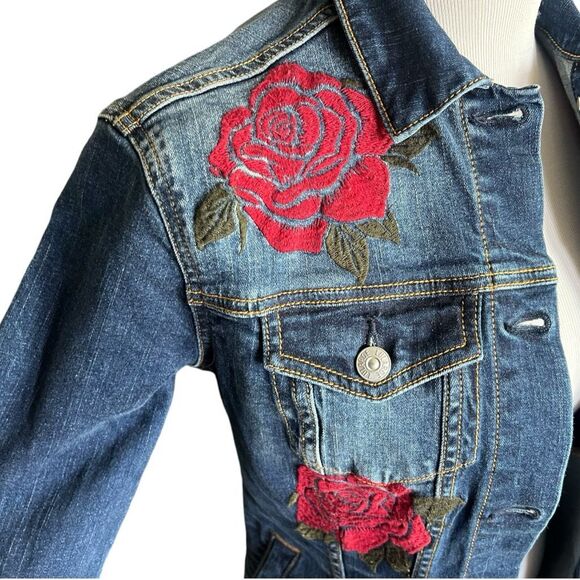 Womens Lularoe Jaxon Red Rose Embroidered Rodeo Denim Jean Jacket - Sz XXS - Picture 4 of 6